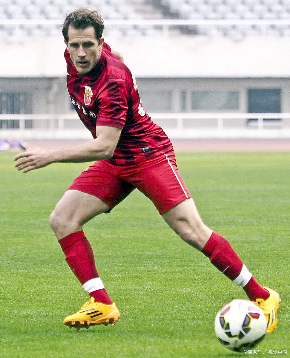 详细阅读:平博官网法甲赛后再迎强敌,费耶诺德手感冰凉,主帅态度:更衣室稳定,球队文化再被提及的简单介绍 平博官网法甲赛后再迎强敌,费耶诺德手感冰凉,主帅态度:更衣室稳定,球队文化再被提及的简单介绍