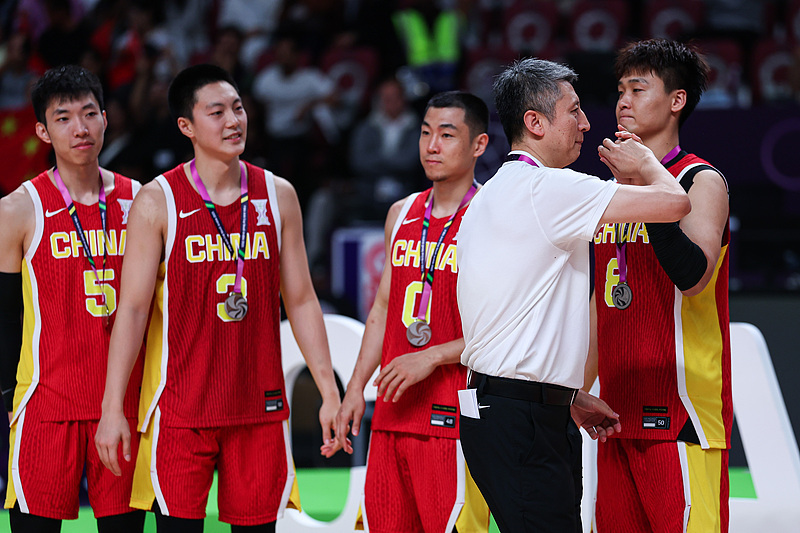 Pinnacle体育德甲赛后再迎强敌，巴塞罗那绝杀压哨，主帅态度——赛场秩序良好，赛程密集仍需轮换的简单介绍