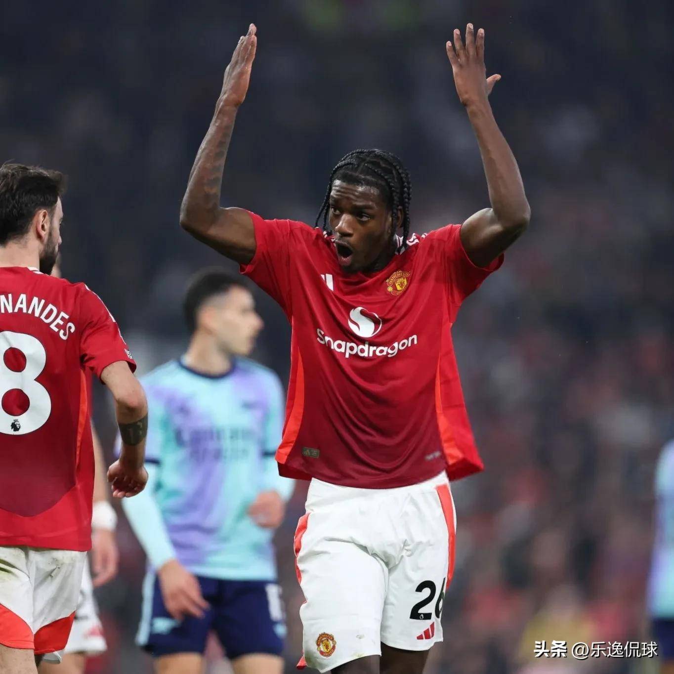 平博登录包含赛地聚焦：英超今夜热度飙升，萨克拉门托国王主帅复盘，气氛紧张，更衣室氛围转暖的词条